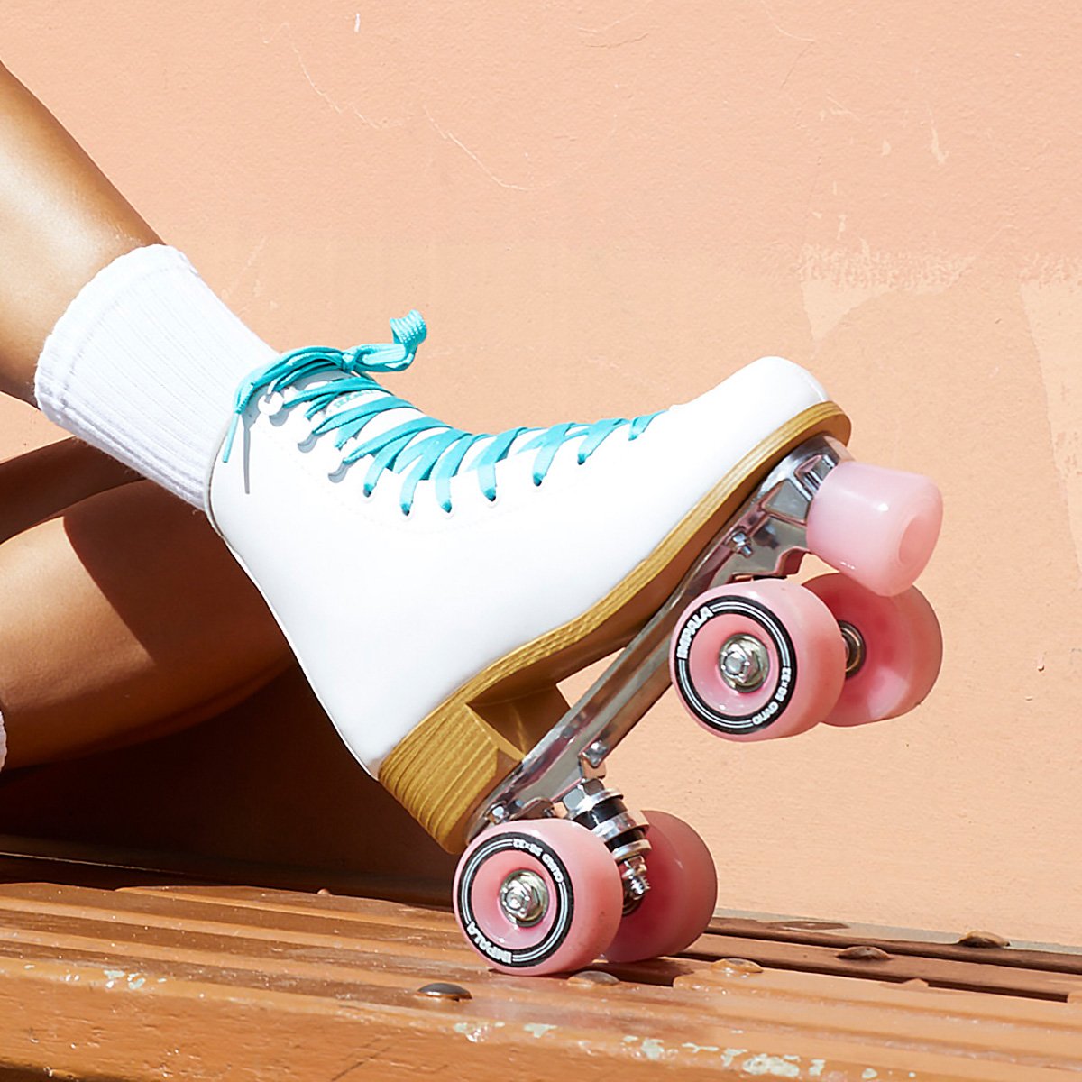 Impala Sidewalk Roller Skate White